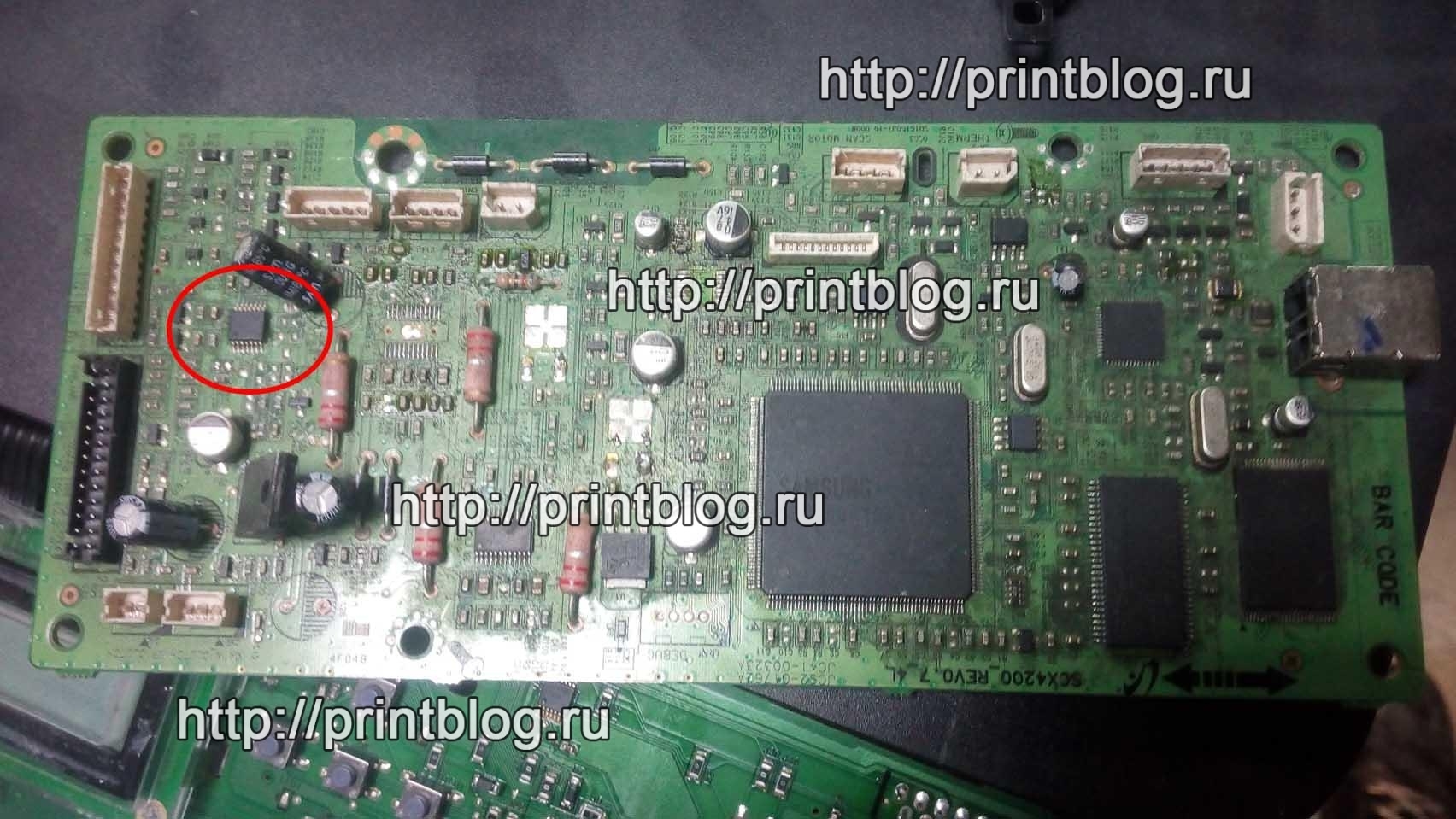 Сложный ремонт Samsung M2070, не включается, не определяется компьютером, черные квадраты на экране